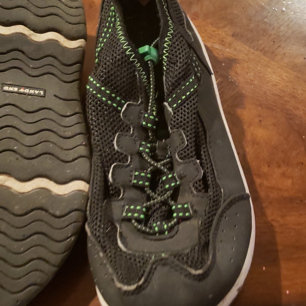 Lands end black hiking shoes